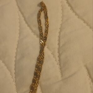 Elegant Gold-Tone necklace